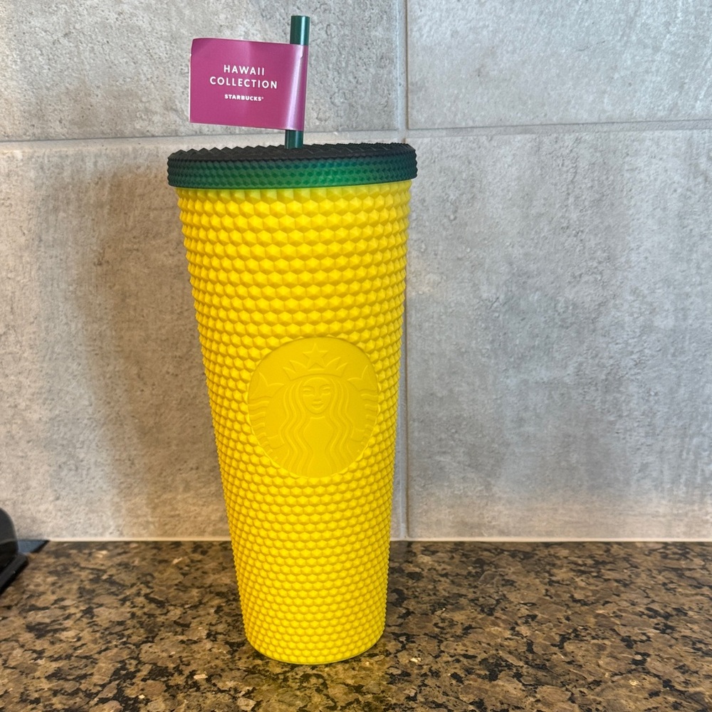 Starbucks Hawaii Collection Yellow Pineapple 🍍 Tumbler with Dark Green Lid